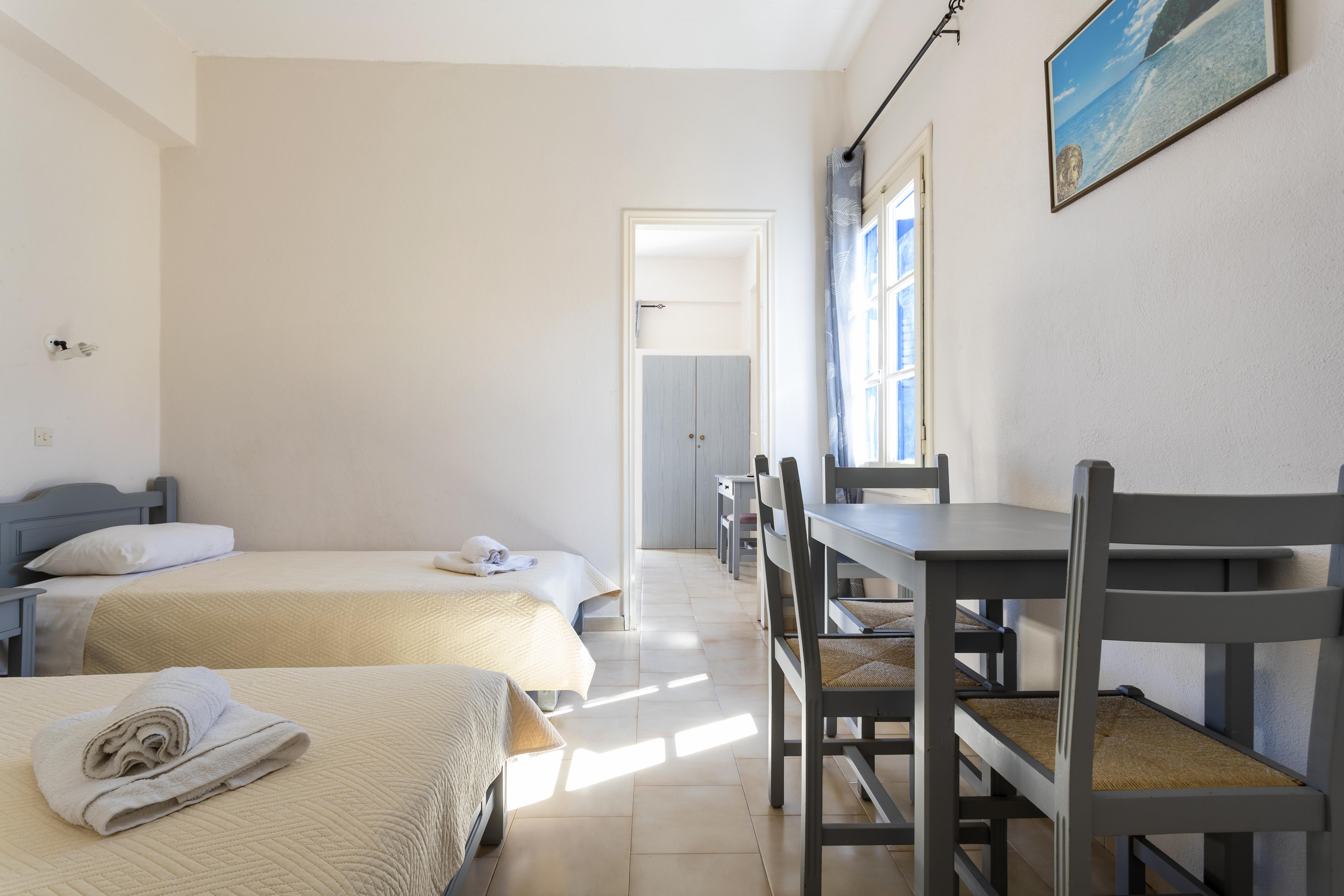 Vanas Apartments Spetses Town ภายนอก รูปภาพ